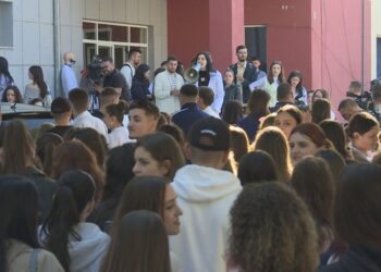 Mjekësia në bojkot, studentët tre javë pa mësim, kërkojnë anulimin e ligjit
