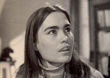 Dukeshin të gjithë si të çmendur viktimat e drejtësisë së kohës së Berishës! Apo jo Elida Cangonji?