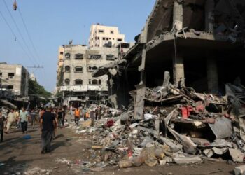 Bombardohet banesa në Gaza, 13 të vdekur
