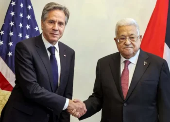 Abbas takohet me Blinken: Ne refuzojmë zhvendosjen e detyruar të palestinezëve