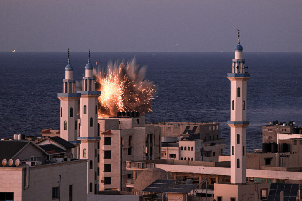 Operacionet tokësore të Izraelit në Gaza, palestinezët: Vdekja është më mirë se largimi!