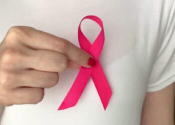 “Tetori Rozë”, 4331 ekzaminime dhe mamografi në 15 ditët e para të muajit të ndërgjegjësimit ndaj kancerit të gjirit