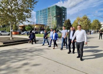 Basha ‘nuk guxon’ t’ia përmendë emrin Berishës: SPAK të hetojë këdo që ka abuzuar me paratë e shqiptarëve