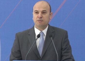 Arrestohet në Rinas dhëndri i Sali Berishës, Jamarbër Malltezi. Akuzohet për privatizimin e ish-kompleksit ‘Partizani’