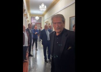 Përjashtimet/ Berisha del nga zyra e Bushkës: E kanë marrë vendimin por ne nuk e njohim. Betejë me shumë skenare, por s’i them