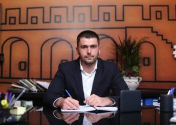 Kryebashkiaku i Rrogozhinës, Edison Memolla paraqitet në SPAK: Ja akuzat ndaj tij