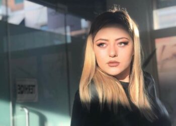 “Je në gjak me mua”/ Gazetarja nga Vlora tregon kërcënimin: Zbulova përdhunuesin e katërt