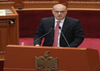 Sulmi në Veri/ Hasani: Tentativa të rrezikshme për të destabilizuar Kosovën! SHBA e BE të ngrenë alarmin! Beogradi të ndëshkohet