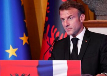 Franca pezulloi liberalizimin e vizave për Kosovën, gabim në përkthim?! Reagon zyra e Macron: Mbetet e hapur…!