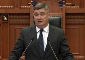 LIVE/ Presidenti i Kroacisë në Kuvend: Kemi marrëdhënie të shkëlqyera, ndajmë shumë lidhje historike