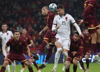 Shqipëri-Bullgari 2-0/ Kuqezinjtë tundin rrjetën sërish, Muçi shënon golin e dytë dhe mbyll ndeshjen me fitore
