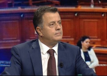‘Nëse s’doni të digjet salla, ktheni dritat’/ Noka s’tërhiqet: Do t’i vijë radha nëse nuk respektojnë Kushtetutën