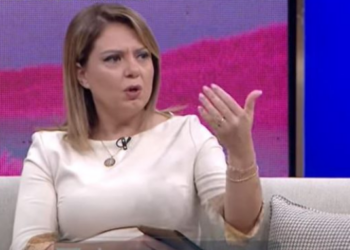 “Amanetin e gjyshit e kam çuar në vend”/ Deputetja e PD tregon historinë prekëse të bashkimit me kushërinjtë vjenezë