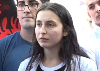 Studentët e Mjekësisë në protestë: Ministria e Arsimit nuk është e gatshme për diskutime