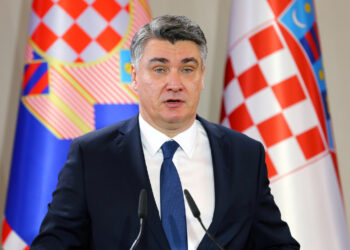 Presidenti i Kroacisë vizitë dy ditore, Milanoviç do të zhvillojë takim me presidentin Begaj
