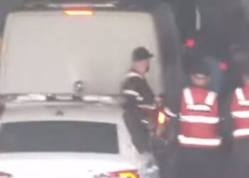 Jamarbër Malltezi mbërrin në Gjykatën e Posaçme, dalin pamjet e shoqërimit (VIDEO)