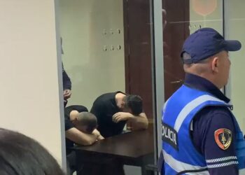 Rrëfehet nëna e vajzës që u përdhunua në Vlorë: Piu disa pije me shokun në lokal, pastaj s’mbante mend gjë