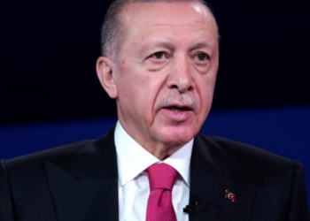 Lufta/ Erdogan: Ne po dërgojmë ndihma humanitare në Gaza ndërsa SHBA dërgon aeroplanmbajtëse