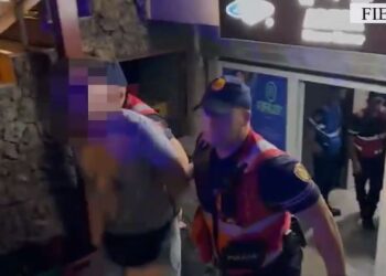 Shisnin tollumbace me azot dhe kanabis, arrestohet tre persona në Fier