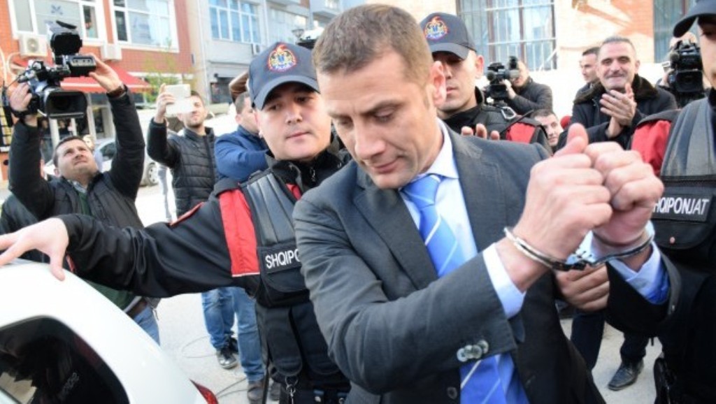 Konflikti tek ‘Kepi Rodonit’, arrestohet ish-deputeti Mark Frroku, përfaqësonte Kishën