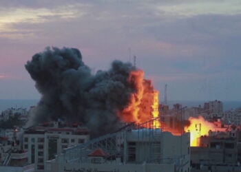 OKB thirrje për armëpushim në Gaza, Izraeli kërkon dorëheqjen e Guterres