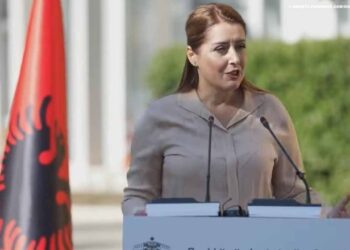 Nxënësi dhunon mësuesen, Manastirliu: E papranueshme, të forcojmë mekanizmat për një mjedis të sigurt në shkolla