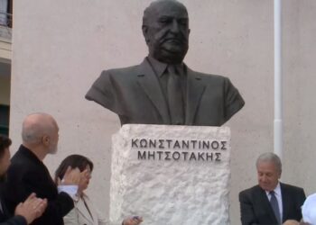 Vendoset busti i Konstantinos Mitsotakis në Derviçan, Rama: Me siguri Kyriakos do të kthehet një ditë këtu…