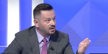 “Sistemi i drejtësisë ka anashkaluar Kushtetutën”, Ndreca-Bylykbashit: Me këtë qëndrim po i rëndon pozitën zotit Berisha