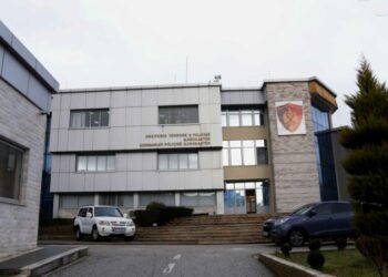 Emrat/ Pezullohen nga detyra 9 punonjës policie në Gjirokastër: Akuzohen për shpërdorim detyre