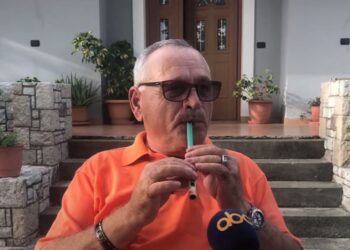 Polic dhe instrumentist: Pasi heq uniformën, i përkushtohem muzikës