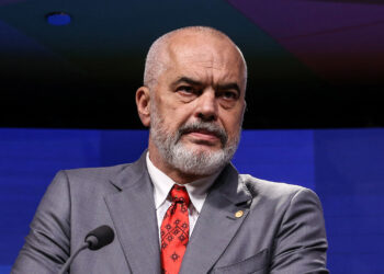 Rama për “The Financial Times”: NATO të rivendosë kontrollin në veri të Kosovës. Për të dalë nga kjo çmenduri e pafund…!