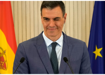 Socialistët dhe ekstremistët arrijnë marrëveshje për qeverinë në Spanjë