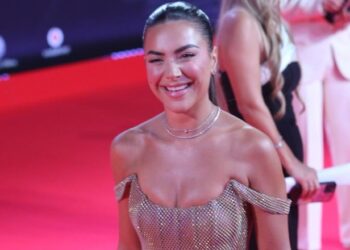 VIDEO/ Sara Hoxha pranon ndërhyrjen estetike në fytyrë: Më kanë tallur shumë, sidomos familja
