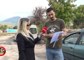 Shembet shtëpia nga tërmeti, fitojnë nga rindërtimi por vdekja e nënës i la në rrugë
