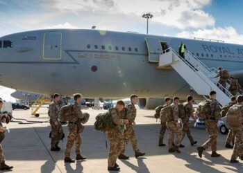 Tensionet në veri/ Kontigjenti prej 200 ushtarësh britanikë zbarkon në Kosovë, ja çfarë pritet nga “Tigrat”