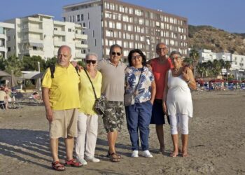 Corriere della Sera: ”La dolce vita” në Durrës e pensionistëve italianë
