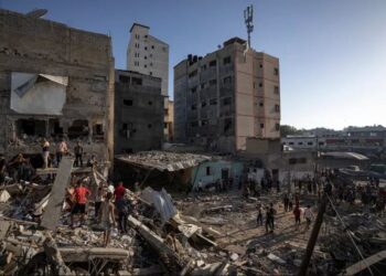 Izraeli trondit themelet e çdo ndërtese në Gaza, bombardime në kampin e refugjatëve