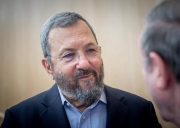 Ish kryeministri izraelit, Barak: Izraeli ka vetëm 2-3 javë kohë