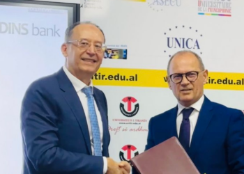 Marrëveshje bashkëpunimi mes Universitetit të Tiranës dhe Credins bank
