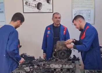 Sektori i naftës tërheq nxënësit e Fierit, interes për degën e zbulimit dhe nxjerrjes