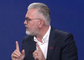 Nënkryetari i grupit të PS: Kauza e opozitës s’janë komisionet hetimore. Ja pse Rama ka dalë në terren