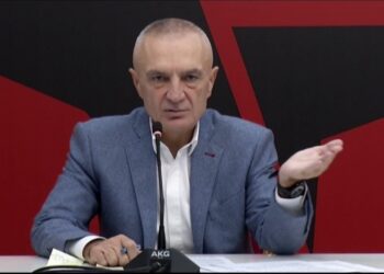 “Ka vënë të gjithë papagajtë e tij”/ Meta përgjigjet për “CEZ-DIA”: Një përpjekje propagandistike e Ramës…!