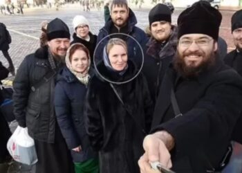 Ngjarja e rëndë: Prifti i pret kokën gruas së tij në sy të vajzës 8-vjeçare, më pas nisi të lutej