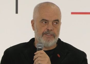 “Demokratët janë në rregull me ne”/ Rama: Opozita vë kujën gjithmonë, prandaj s’e kupton pse humbet!