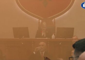 Seanca zgjat vetëm 5 minuta, maxhoranca miraton buxhetin 2024 me 73 vota