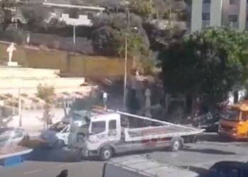 VIDEOLAJM/ Dasma e pazakontë në Lezhë, dhëndri merr nusen me karrotrec