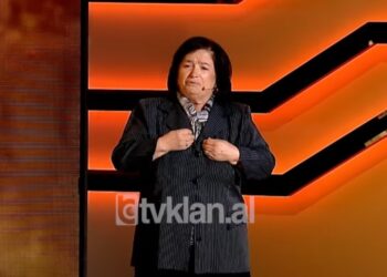 “Kam lindur me kancerin e rrallë në shtyllën kurrizore”, vajza: Prindërit më kanë neglizhuar!