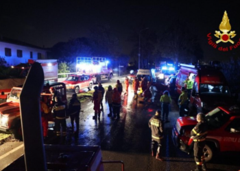 Moti i keq gjunjëzon Italinë, 7 viktima dhe 300 milionë euro dëme