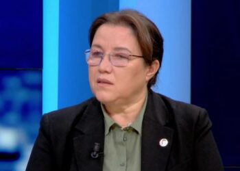 Berisha dorëzoi “trimërinë” në gjykatë/ Gjikondi: Pavarësisht hileve që po përdor, ai do të paraqitet