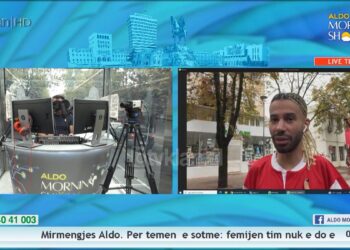 “E kam babin grua zonjë”/ Zogu i Tiranës zbulon planet për martesë e fëmijë: Do më thotë babi Zogu
